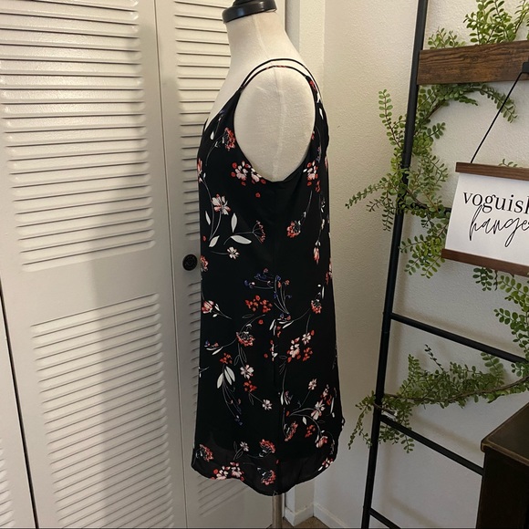 Worthington| 10 |Black Spaghetti Strap Floral Pattern Dress - Picture 2 of 5